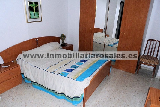 En pleno centro, todo exterior.