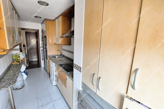 Piso con ascensor y parking