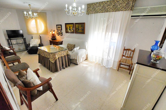 Piso en perfecto estado, con parking.